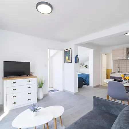 Sunset Apartment