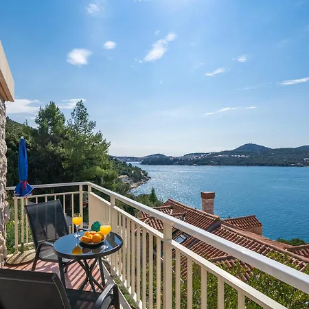 Sunset Apartment